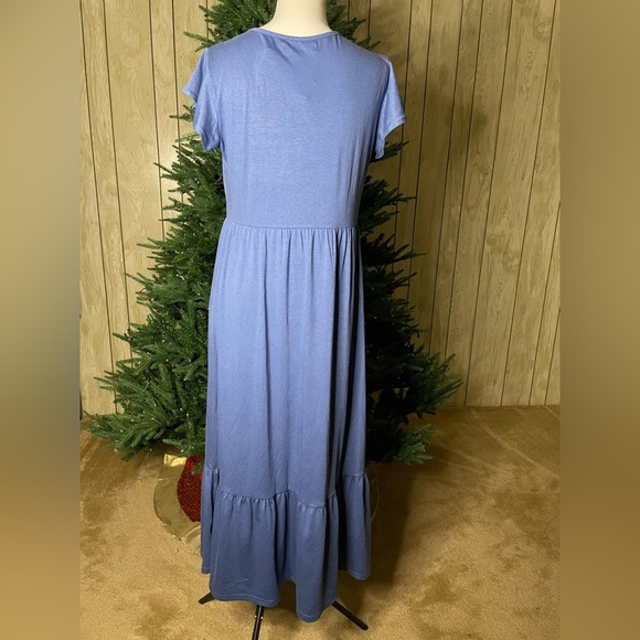 Blue Short Sleeve Maxi Dress - Picture 2 of 3